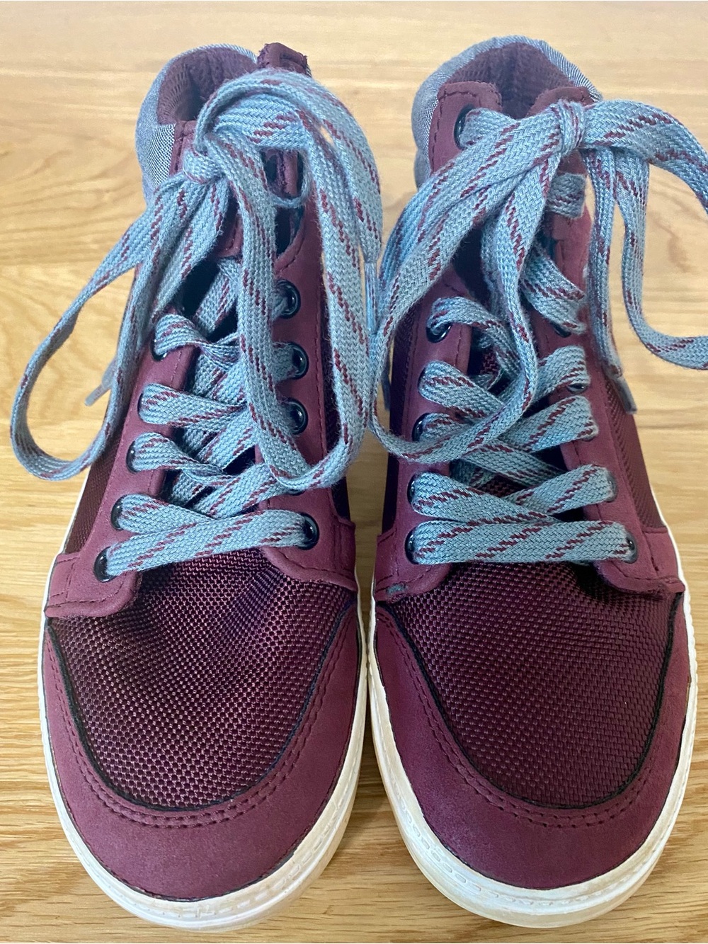 Kids' Casual High-Top Sneakers in Burgundy